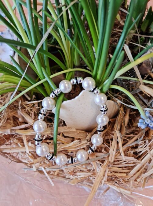 Strass-Armband weiss mit silberfarbenen und schwarzen Elementen